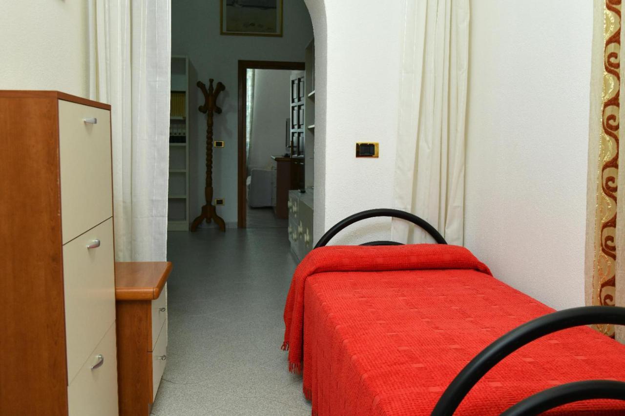 Casa Caterina Apartment ออลเบีย ภายนอก รูปภาพ