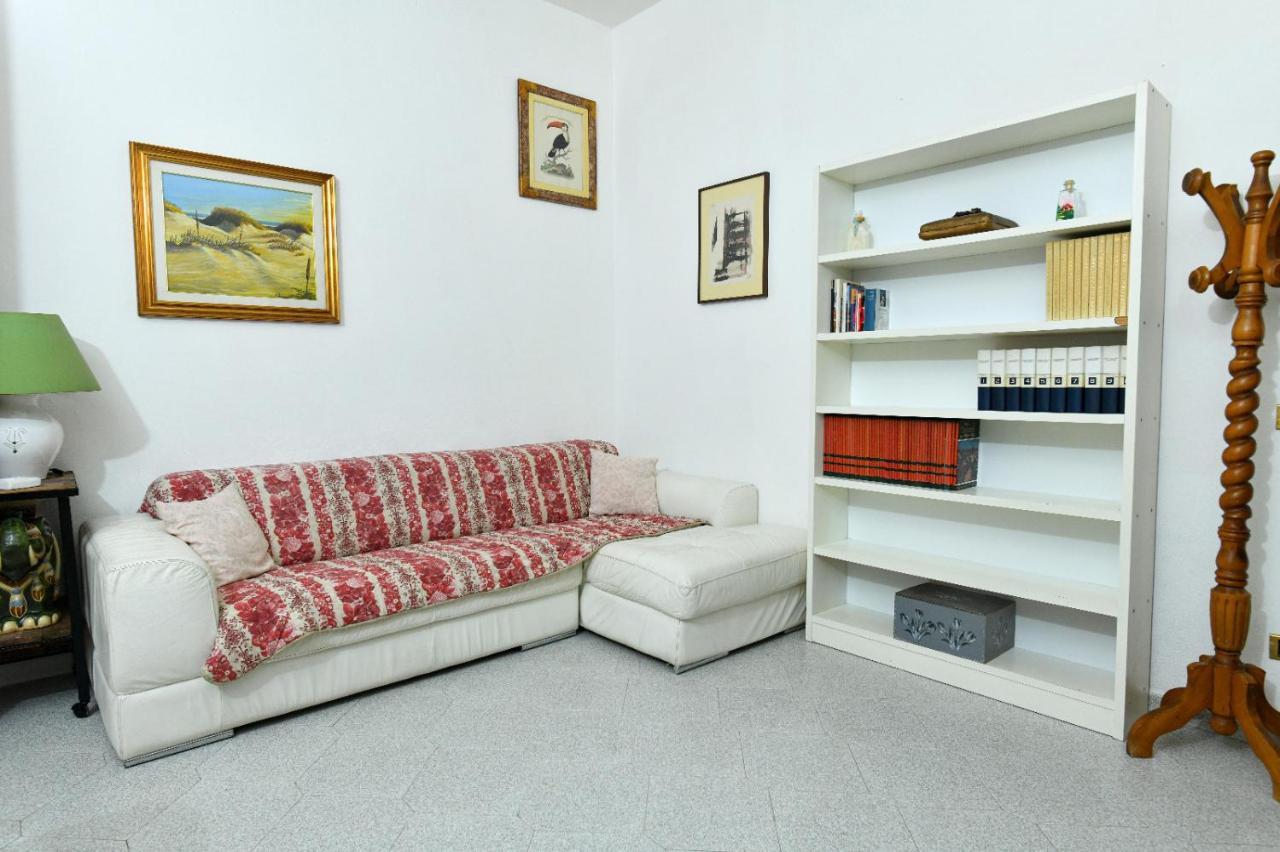 Casa Caterina Apartment ออลเบีย ภายนอก รูปภาพ